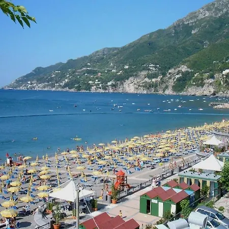 Sleeps 6 Wifi * Vietri